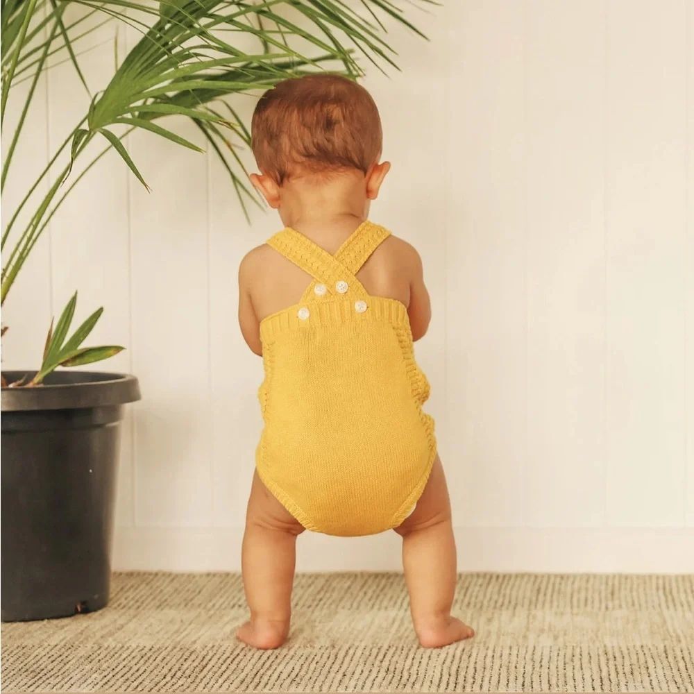 Lacey Lane Daisy Embroidered Knitted Yellow Romper 2T - Picture 3 of 10
